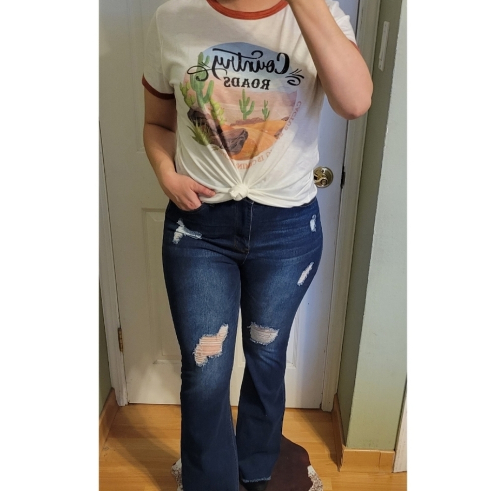 COUNTRY ROADS 🌵 Ringer Tee - Picture 5 of 13